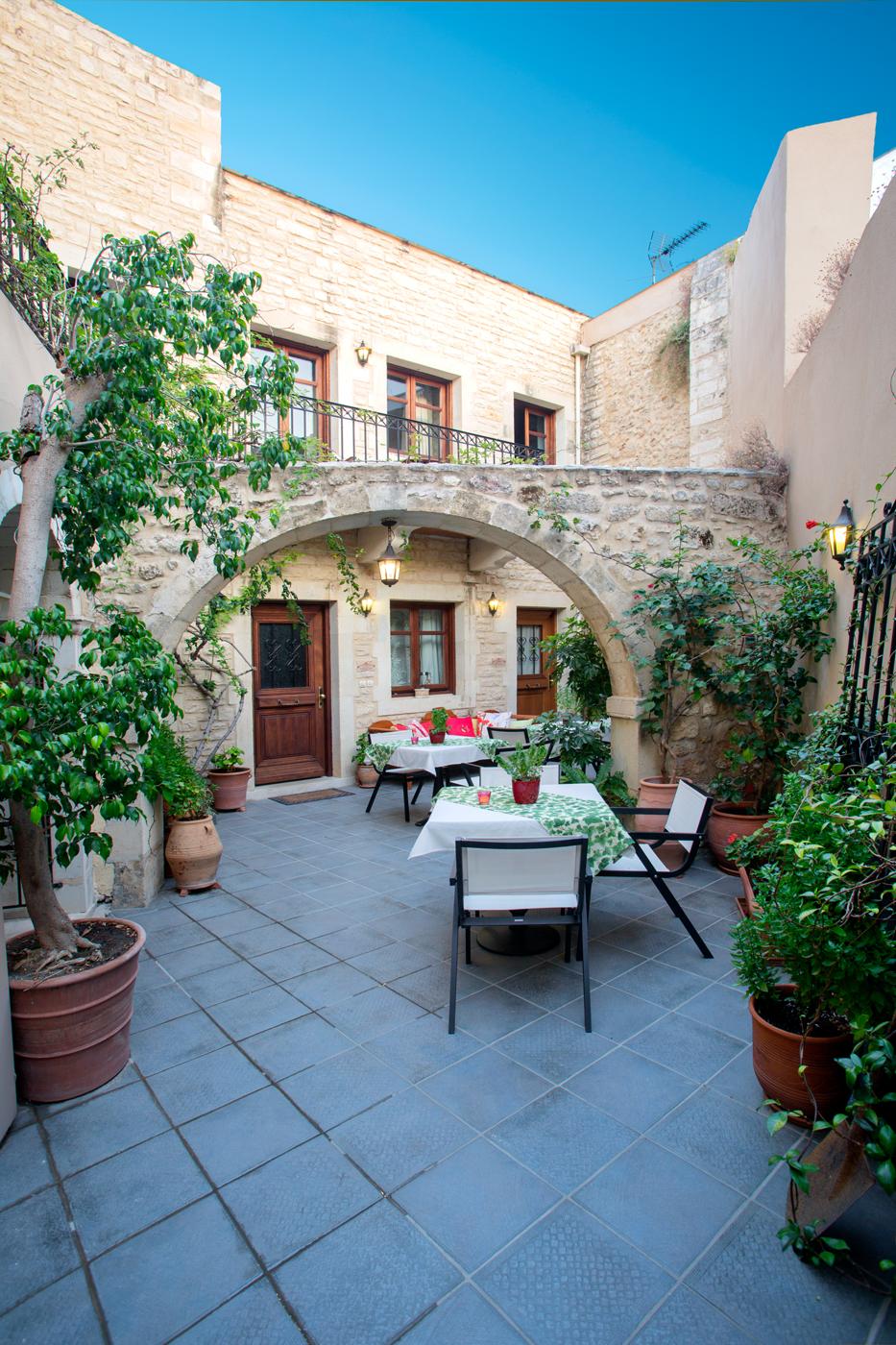 Casa Moazzo Suites And Apartments Rethymno Exterior foto