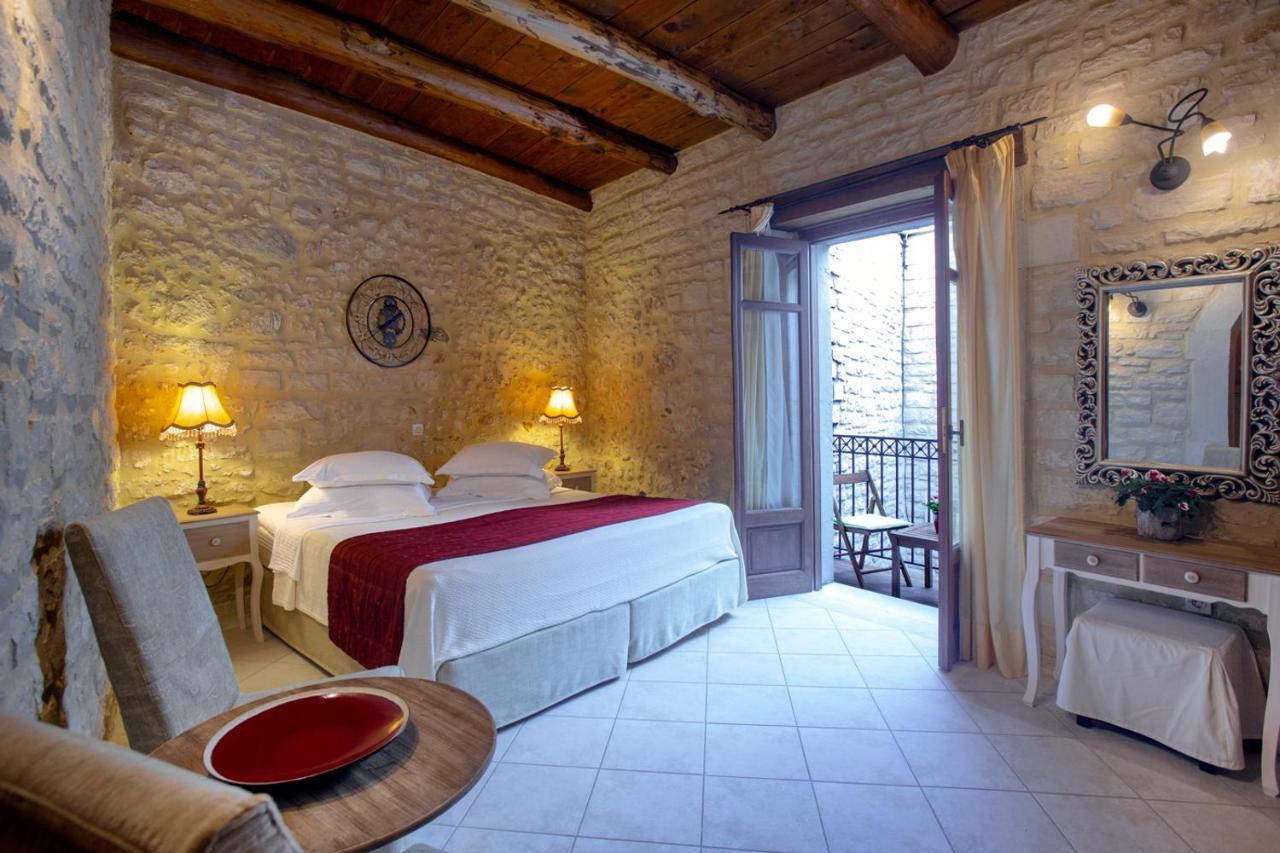 Casa Moazzo Suites And Apartments Rethymno Exterior foto